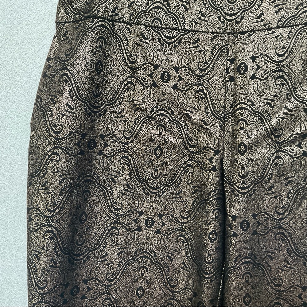 Cato Contemporary Style Black, Gold Foil Printed Pants Size 8 Formal Dressy - Picture 2 of 4